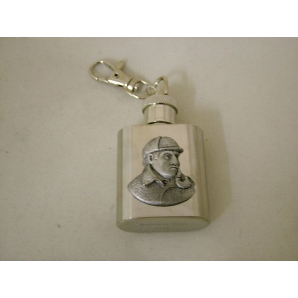 1oz hip flask keyring with Sherlock Holmes badge