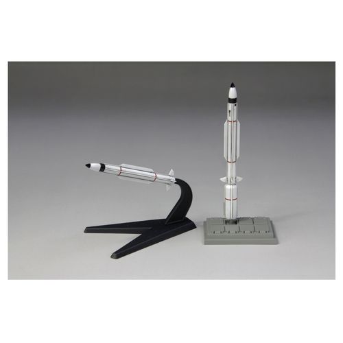 ファインモールド 1/72 弾道迎撃ミサイル SM-3 プラモデル FP28