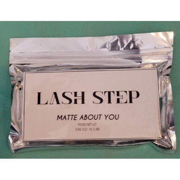 LASH STEP "MATTE ABOUT YOU" Eyeshadow 12 Universal Matte Shades