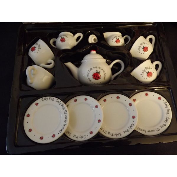 NEW Schylling 13pc PORCELAIN "LADYBUG TEA SET NIB