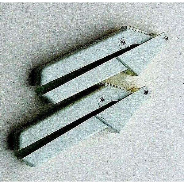 Set Of 2 Aronson Garlic Press Plastic Crusher Self Cleaning