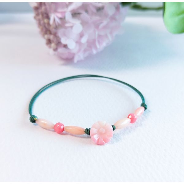 March Trumpet Coral Knot Bracelet Bringing Good News