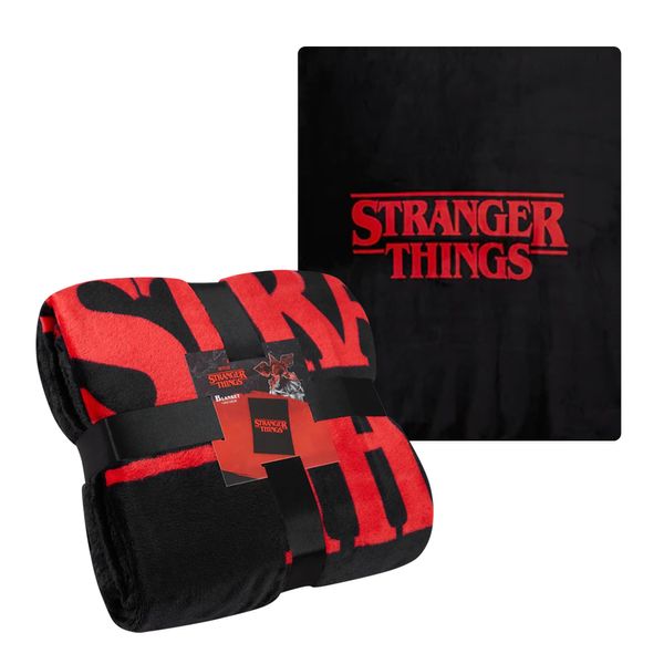 Stranger Things Blanket Throw Bedroom Accessories Fleece Blanket, Hellfire Club Soft Warm Winter Bed Throw 150 x 130cm Official Merch (Red)