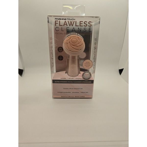 FLAWLESS Cleanser Facial Cleansing Brush NEW  Charges For Any Usb Adapter