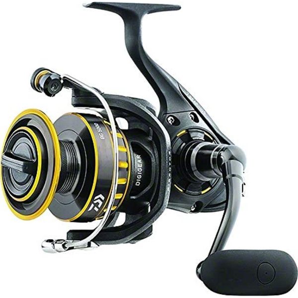 Daiwa BG5000 BG Saltwater Spinning Reel, 5000, 5.7: 1 Gear Ratio, 6+1 Bearings, 47.40" Retrieve Rate, 22 lb Max Drag,Black/Gold