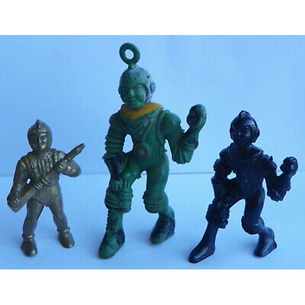 3 Vintage Plastic Spacemen Toy Figures Lot ajax archer spaceman space ranger