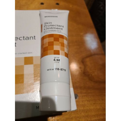 McKesson Skin Protectant 4 oz. Tube Unscented Ointment, 1 EA - 118-8719