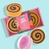 MAD BEAUTY Ms. Behave Nice Buns! Booty Scrub Set, Wildberry Sugar Scrub & Cinnamon Bun Sponge, Removes Dead Skin for Smooth, Baby-Like Skin