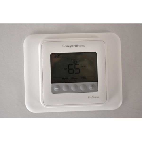 Single Honeywell T4 Pro Series Programmable Thermostat TH4110U2005