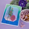 Spellbinders Evergreen 3D-Prägeschablone aus der Sealed for Christmas Collection