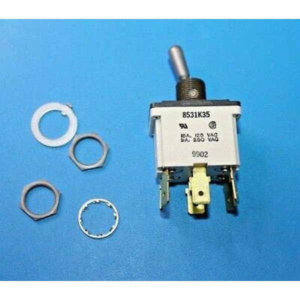 CUTLER HAMMER 8531K35 DPDT 18A On/None/Momentary Panel Mount Toggle Switch