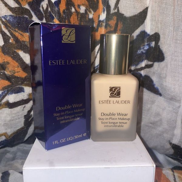 Estee Lauder Double Wear Stay-in-Place Makeup Foundation 24H 1oz/30ml, MSRP: $46