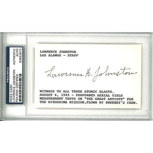 LAWRENCE JOHNSTON SIGNED INDEX CARD PSA DNA 83952673 (D) WWII LOS ALAMOS VETERAN