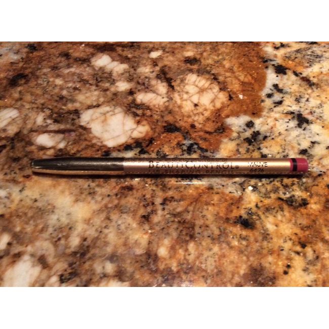 BeautiControl  Mauve Lip Shaping Pencil lip pencil