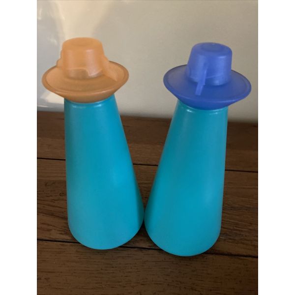 New Tupperware Oil And Vinegar Set - 3352