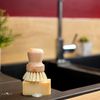 Spül- und Gemüsebürste aus Holz, Kugelformat für einen einfachen Griff in der Handfläche