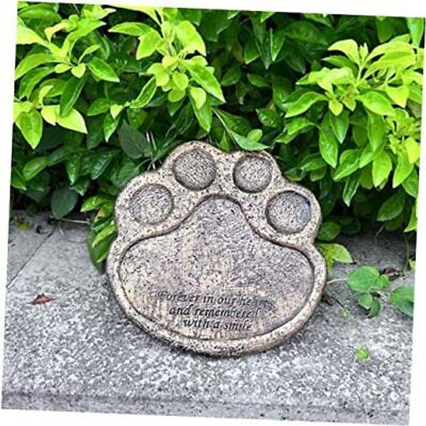 Garden Stepping Stone, Paw of Dog Cat Pet Memorial Stones, Loss of Pet Gift -