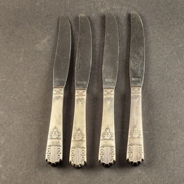 4 Butter Knives 1938 Harmony Silverplate Flatware Wm A Rogers Re-inforced Oneida