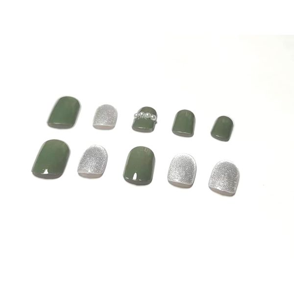 24 pcs Cat Eye Nails, Crystal Green Nails, Removable, For Adults and Women, Nail Decoration, Receptions, Parties, After-parties, Entrance Ceremonies, Graduation Ceremonies, Kindergarten Entrance Ceremonies, Fireworks Displays, Cherry Blossom Viewing