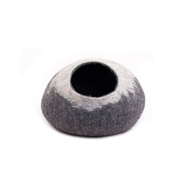 Gray and White Round Pet Bed | Handmade Eco-friendly Wool Cat Caves