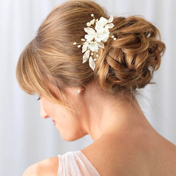 PRETTYLIFE Flower Bridal Hair Pieces with Comb Pearl Leaf White Floral Wedding Hair Pin Accessories for Women and Girls