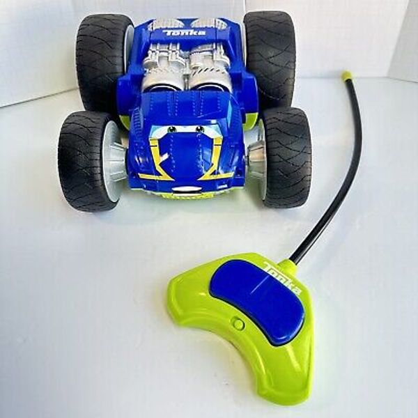 Tonka Chuck and Friends Flip Blue/Green The Bounce Back Racer Remote Control Car