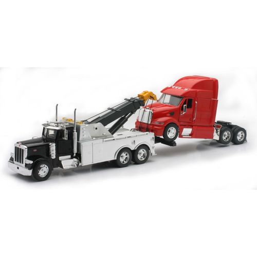 New Ray SS-12053 Toys 1: 32 Scale Peterbilt Tow Truck with Red Peterbilt Cab Semi Truck