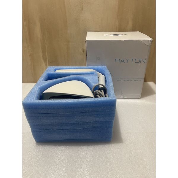 Rayton Phototherapy Lamp NIB R-6