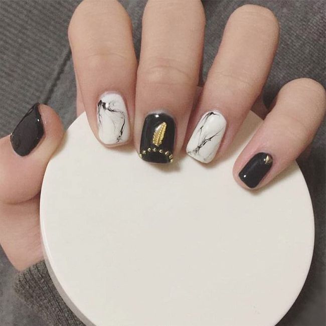 Sethexy White Black Marble False Nails Short Squoval Nail Tips Golden Feather Glossy Press on Nails 24Pcs Acrylic Stick on Nails