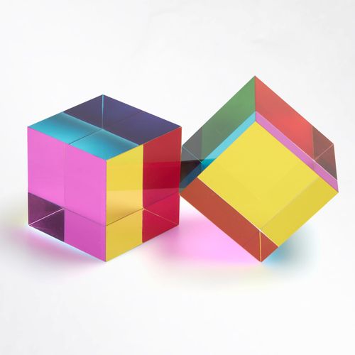 QYUGO® Color Cube in Acrylic (50mm) Perfect Desk Toy for Creatives & Puzzle Enthusiasts - Explore The Cyan Magenta and Yellow Color Mixing Theory, Stimulate Imagination Adding Vibrancy to Any Space