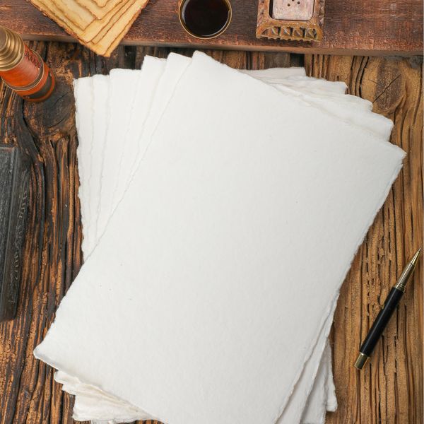 FAUSTA White Cotton Handmade Smooth Paper 25 Sheets (400 GSM) (6 X 4 in), Cold-Pressed Deckle Paper for Sketching, Drawing, Notes, DIY Arts & Crafts, Watercolor/Mixed Media Paper