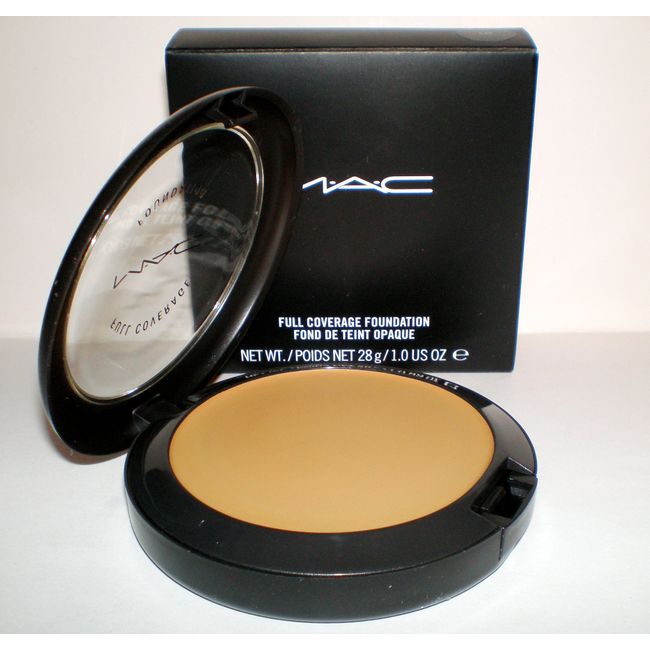 MAC Full Coverage Foundation NW40