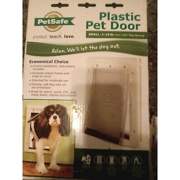 NEW PetSafe Plastic Pet Door White, Small Doggie Door 1-15LB Cat/Dog w/cover