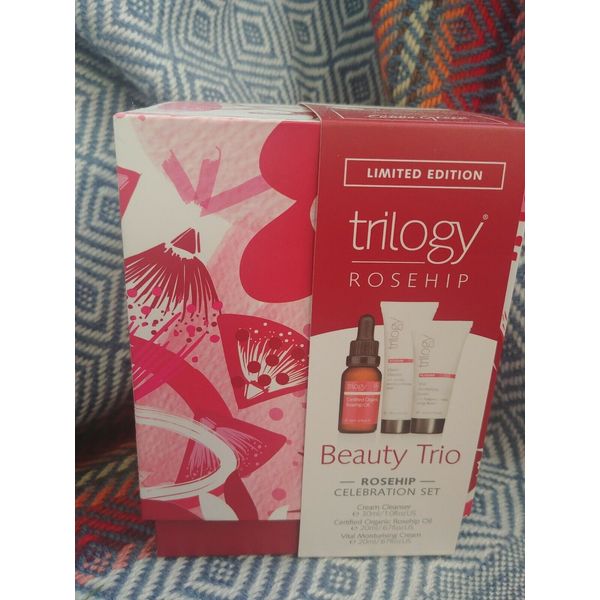 Rosehip Celebration Travel Set Beauty Trio Cream Oil Cleanser NWT Trilogy Kit