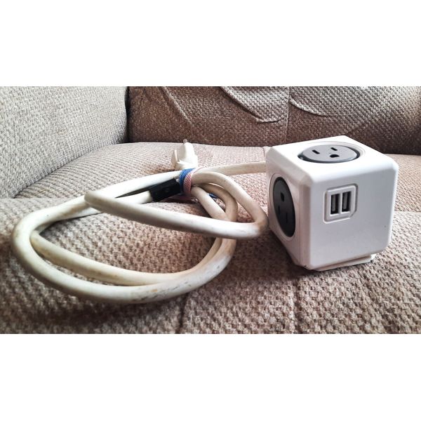 ETL Intertek PowerCube Original USB, 4 outlet power adapter