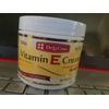 DE LA CRUZ VITAMIN E CREAM MOISTURIZER  4 OZ.