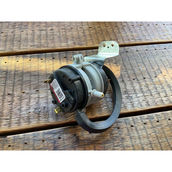 Furnace Pressure Switch BA20149 C342634P62 Honeywell
