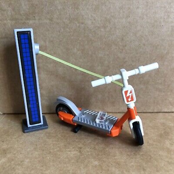 Playmobil Electric Scooter & Charge Tower, Vehicle City Dolls House Spares 41