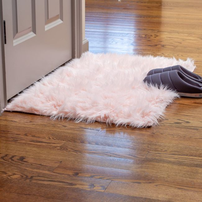 Super Area Rugs Ultra Soft & Fluffy Faux Sheepskin Rug, Light Pink 2 x 3 Feet Carpet for Bedroom Living Room