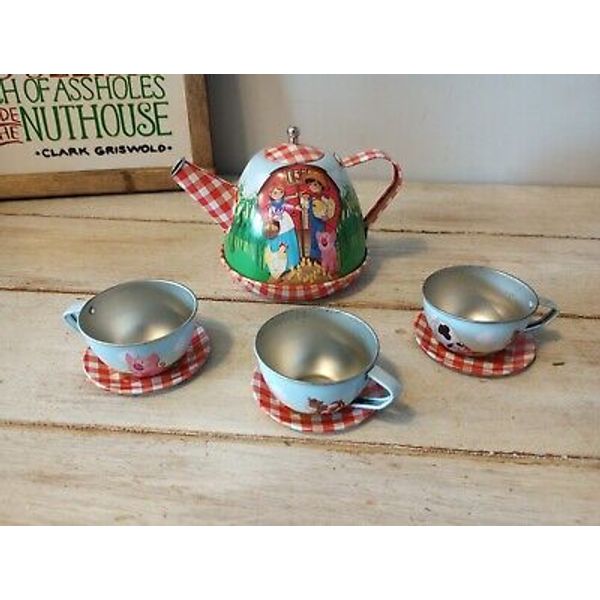 Farmer Farm Friends Tea Time Party Set Cups Plates Tea Pot Schylling 2014 Plaid