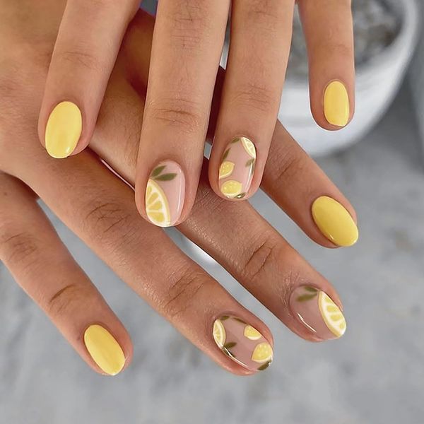 Press on Nails Short Round SWEKKE Summer Fake Nails Yellow Lemon Full Cover Glue on Nails Glossy False Nails with Nail Glue Stick on Nails Artificial Acrylic Nails for Women Girls 24 Pcs