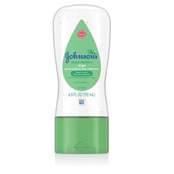 Johnson's Baby Oil Gel With Aloe Vera & Vitamin E, Hypoallergenic and Dermatologist Tested Baby Skin Care, 6.5 fl. oz (Pack of 2)