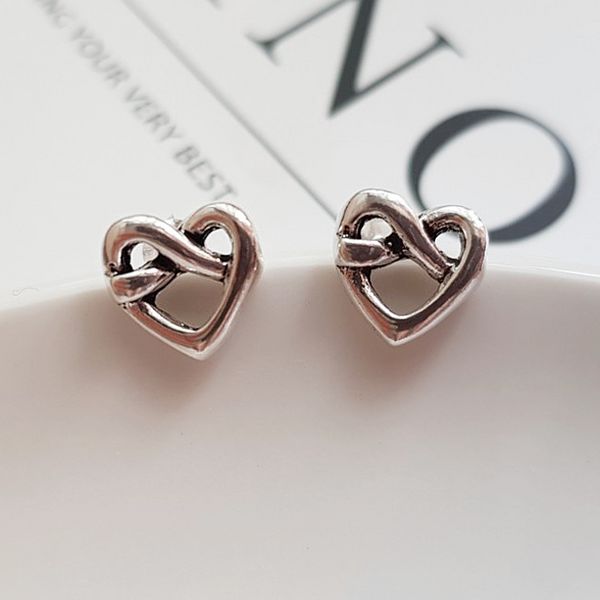 [Free Shipping] 925 Silver Lolia Modern Simple Oil Painting Heart Earrings