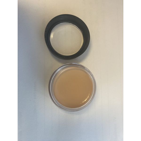 Your Name Cosmetics Concealer Light Neutral