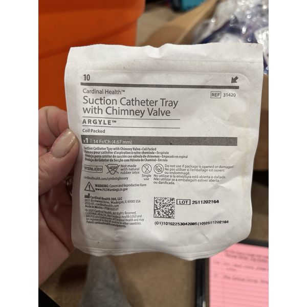 Cardinal Argyle Suction Catheter Tray with Chimney Valve #31420