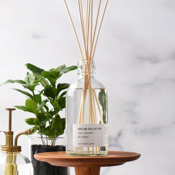 ARTLAB.COLLECTION Reed Diffuser Fresh green<br> Art Lab Collection / ARTLAB. / Reed diffuser / Room fragrance / Stick / Refill / Glass bottle / Simple / Interior / Gift / 280ml<br> Delivery to Okinawa and remote islands not available