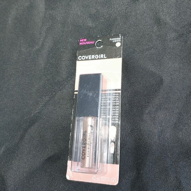 Covergirl Exhibitionist Liquid Glitter Eyeshadow In Shade #1-Flashing Lights