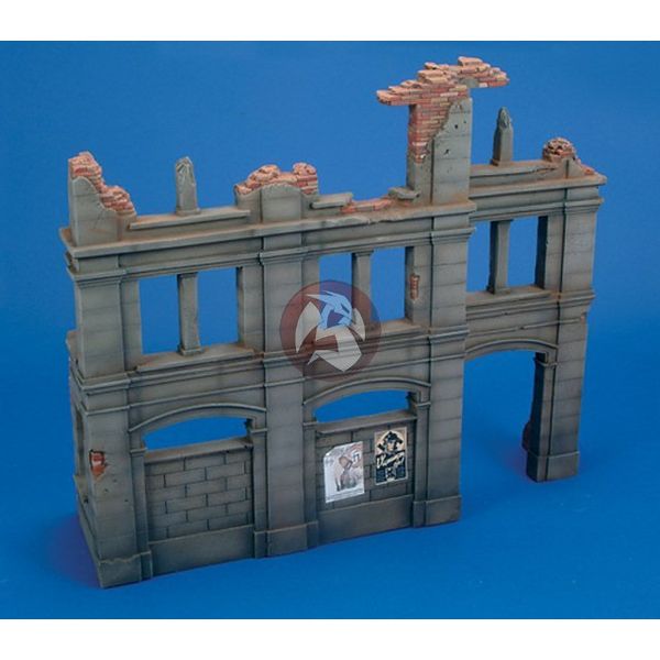 Royal Model 1/35 German Building Ruin Facade Front Section [Plaster Diorama] 505