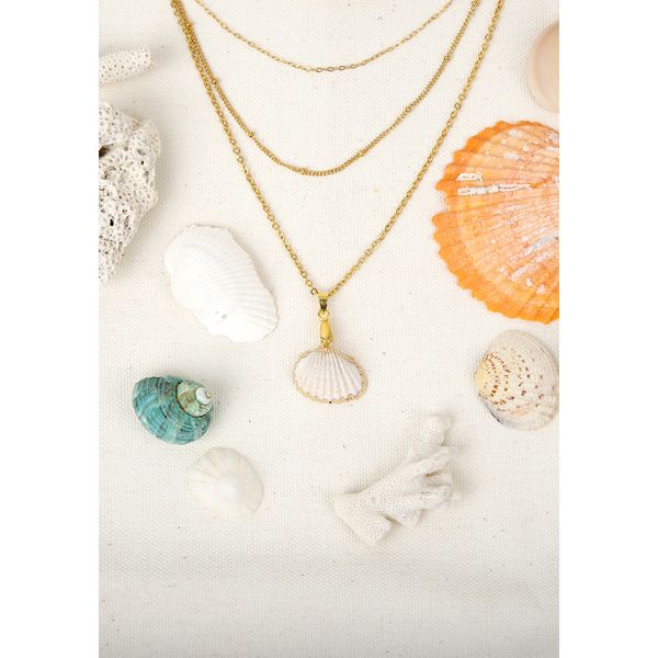 Summer Vacation Shell Layered Necklace