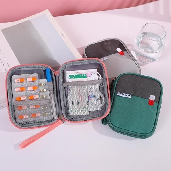 Travel First Aid Kit Mini Pouch First Aid Medicine Wound